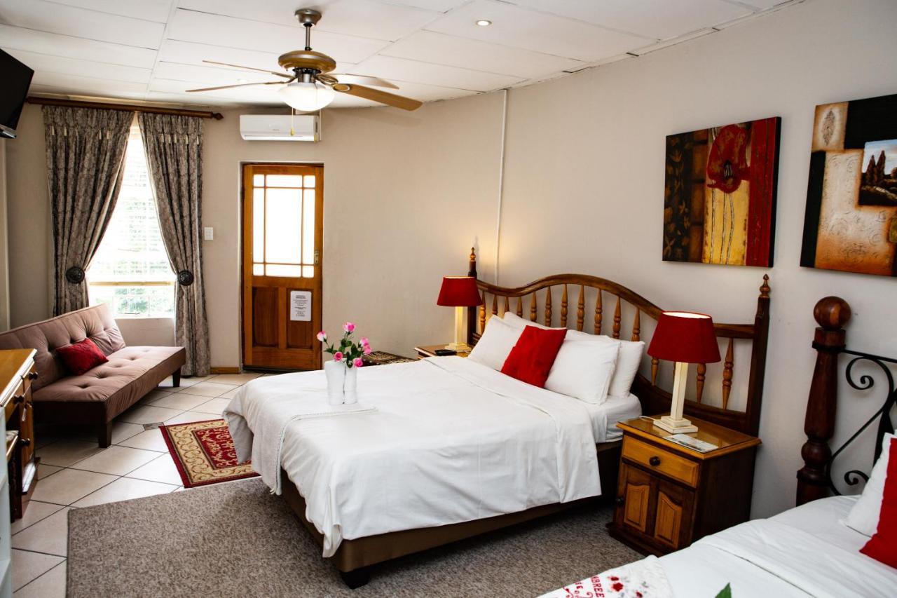 Woodpecker Guesthouse فيكسبرغ المظهر الخارجي الصورة