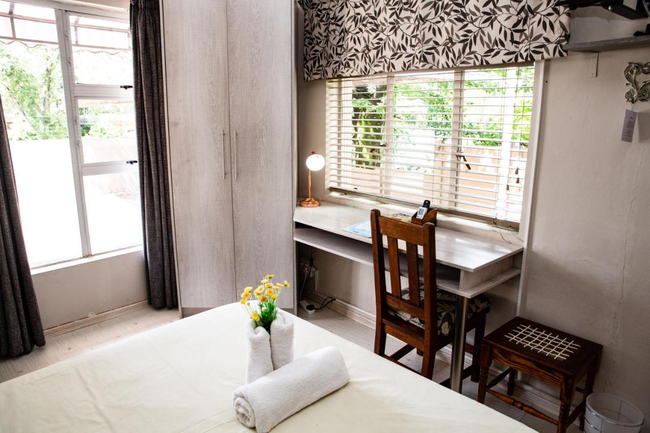 Woodpecker Guesthouse فيكسبرغ المظهر الخارجي الصورة
