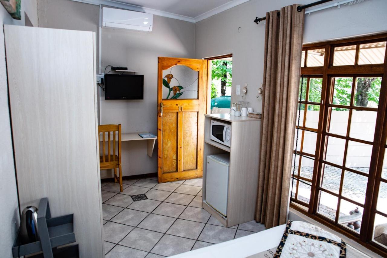 Woodpecker Guesthouse فيكسبرغ المظهر الخارجي الصورة