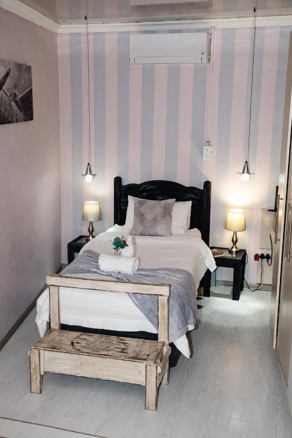 Woodpecker Guesthouse فيكسبرغ المظهر الخارجي الصورة